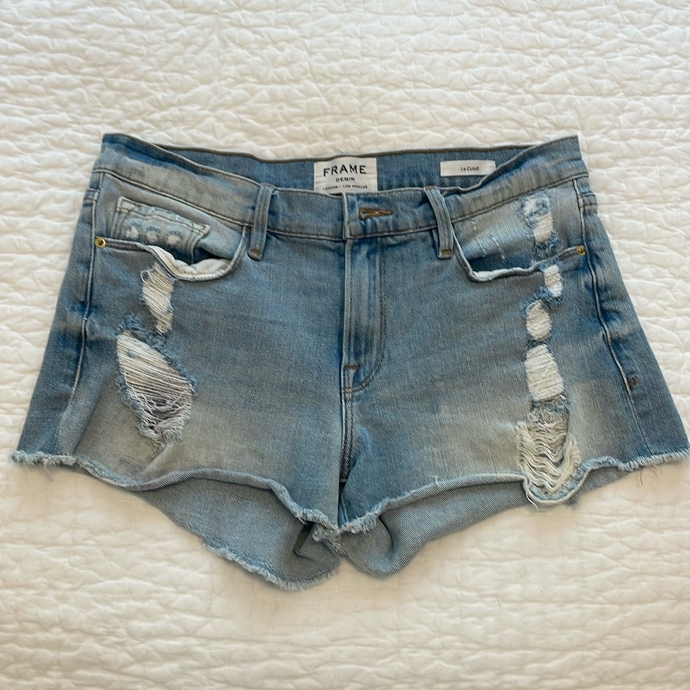 FRAME Denim shorts